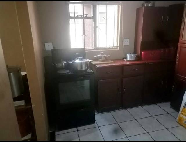 3 BEDROOM HOUSE FOR SALE IN ROODEKOP